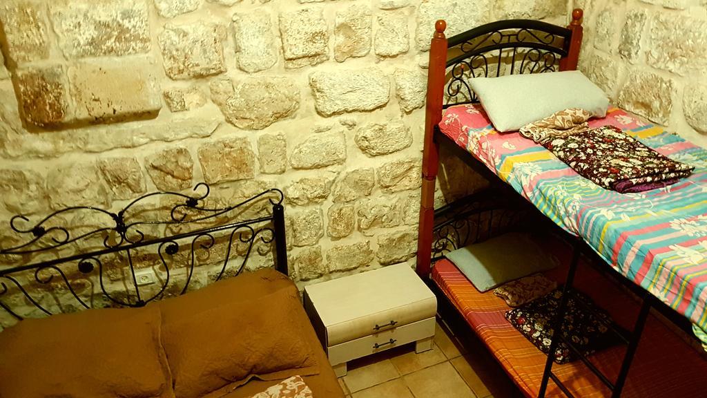 Bab El-Silsileh Hostel Jerusalem Eksteriør billede